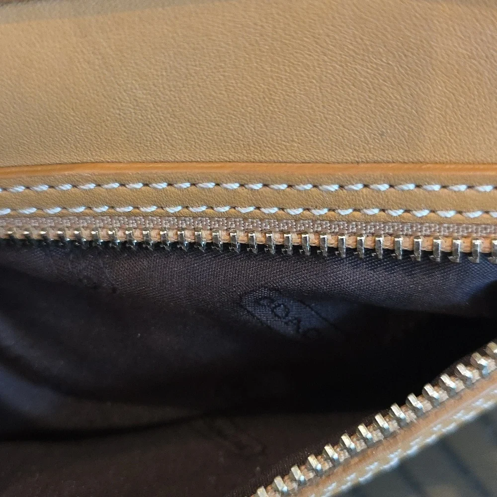 Coach  VINTAGE Baguette Camera Bag #9589